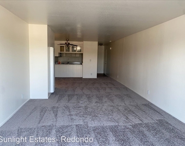 750-760 W. Redondo Beach Blvd. - Photo Thumbnail 1