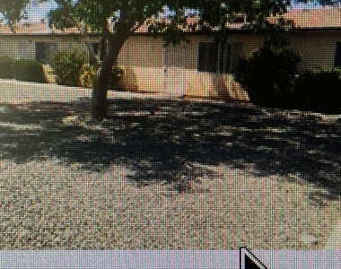 16201 Cahuenga Rd - Photo Thumbnail 0