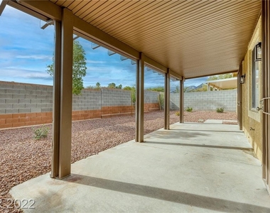 10633 Moon Flower Arbor Place - Photo Thumbnail 11