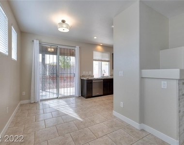 10633 Moon Flower Arbor Place - Photo Thumbnail 5