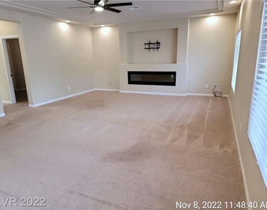 9853 Russian Hill Street - Photo Thumbnail 11