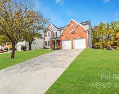 11509 Leigh Glen Circle - Photo Thumbnail 1