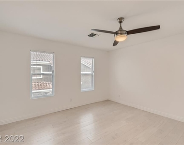 1421 Beaver Spring Street - Photo Thumbnail 10