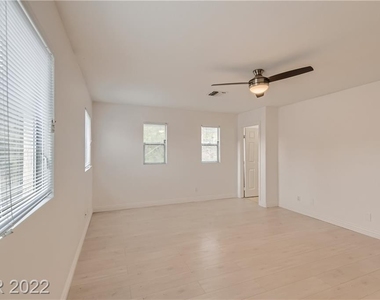 1421 Beaver Spring Street - Photo Thumbnail 15