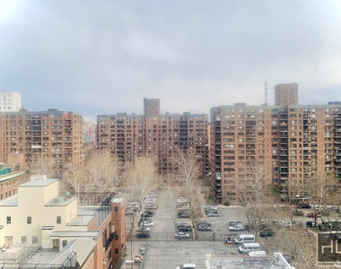 470 Lenox Avenue - Photo Thumbnail 2