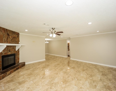 9342 Windward Court - Photo Thumbnail 3