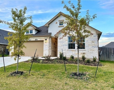 4408  Oryx Ln - Photo Thumbnail 2