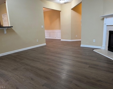 5725 Crestwick Way - Photo Thumbnail 22