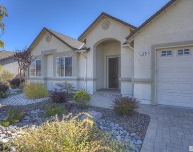 2224 Alivia Way - Photo Thumbnail 11