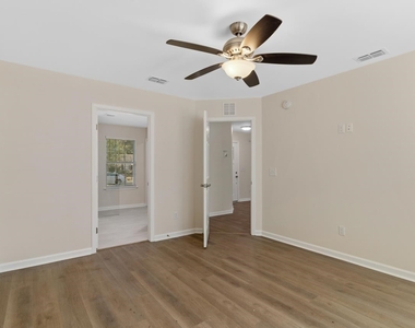 2324 Brynmahr - Photo Thumbnail 24