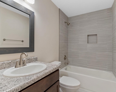 2324 Brynmahr - Photo Thumbnail 14