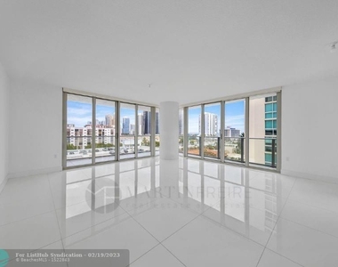 300 Sunny Isles Blvd - Photo Thumbnail 8