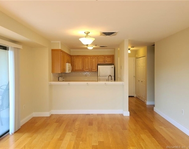 1204 Whitney Avenue - Photo Thumbnail 1