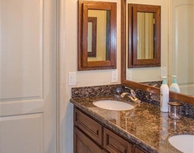 6093 E 46 Ln - Photo Thumbnail 12