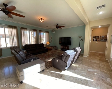 9388 Gold Lake Avenue - Photo Thumbnail 18