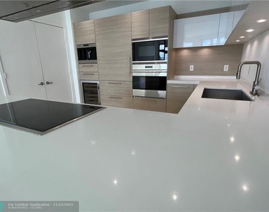 17301 Biscayne Blvd - Photo Thumbnail 8