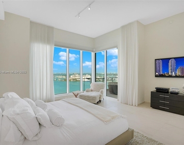 900 Brickell Key Blvd  #2203 - Photo Thumbnail 23