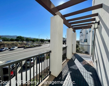 1455 Banahaw Way Unit 3 - Photo Thumbnail 5