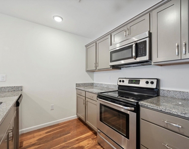 4620 Sansom St A Unit 1 - Photo Thumbnail 16