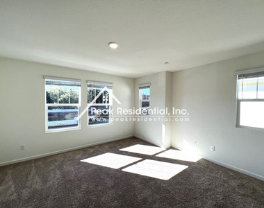 7949 Arcadia Dr - Photo Thumbnail 21