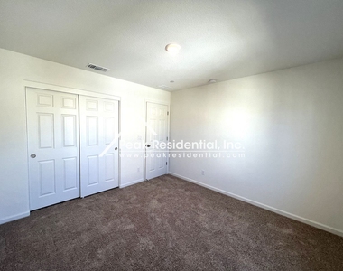 7949 Arcadia Dr - Photo Thumbnail 18