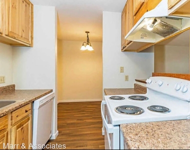 2955 Lakeside Dr #132 - Photo Thumbnail 7