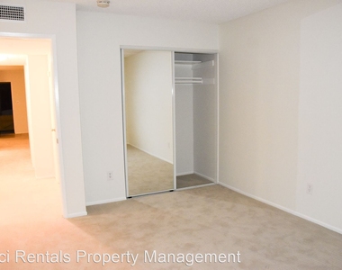 210 East Palmdale Ave. #2 - Photo Thumbnail 15