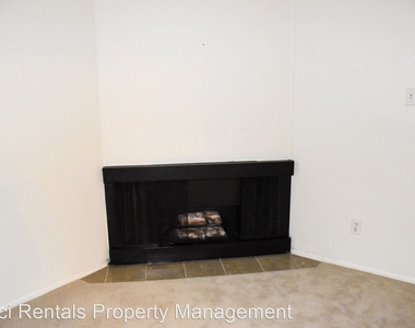 210 East Palmdale Ave. #2 - Photo Thumbnail 5