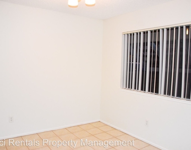 210 East Palmdale Ave. #2 - Photo Thumbnail 7