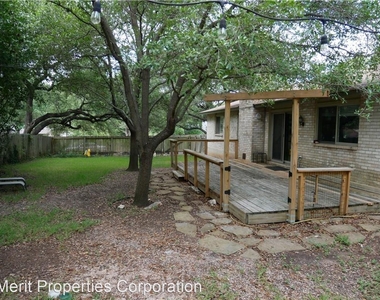 11713 Spotted Horse Drive - Photo Thumbnail 13
