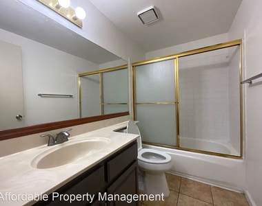 6442 Buena Vista Drive Unit A - Photo Thumbnail 9