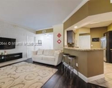 3245 Ne 184th St Apt 13101 - Photo Thumbnail 2