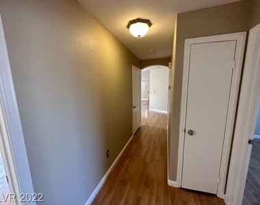 5321 Strawberry Tree Street - Photo Thumbnail 13