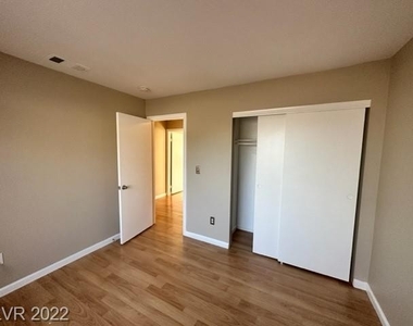 5321 Strawberry Tree Street - Photo Thumbnail 24