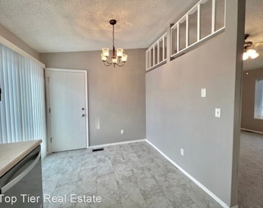 3970 Beltana Dr - Photo Thumbnail 5