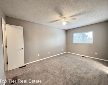 3970 Beltana Dr - Photo Thumbnail 8