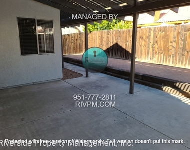 736 Spinnaker Dr - Photo Thumbnail 16