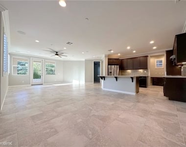 1 Silver Spruce Ct - Photo Thumbnail 9