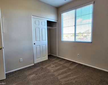 1800 E Lakeshore Dr. #1701 - Photo Thumbnail 7