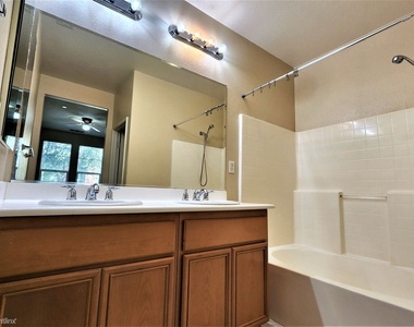 1800 E Lakeshore Dr. #1701 - Photo Thumbnail 11