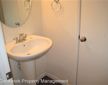 3220 Willowgrove Place - Photo Thumbnail 3