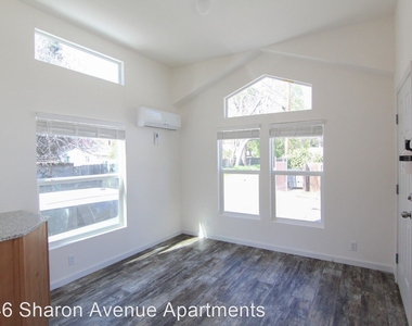 2646 Sharon Avenue - Photo Thumbnail 11