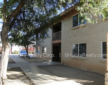 1443 S. Woodland - Photo Thumbnail 0