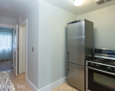 555 Bridgeway Unit B - Photo Thumbnail 11