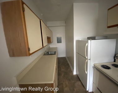 705 Piedmont Avenue - Photo Thumbnail 10