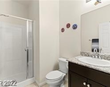 4211 Diya Avenue - Photo Thumbnail 32