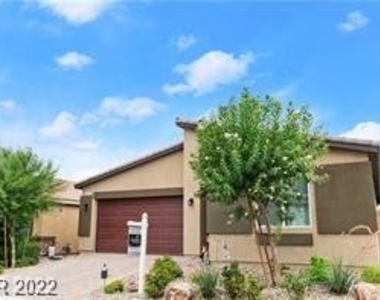 4211 Diya Avenue - Photo Thumbnail 2