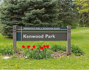 1726 Kenwood Parkway - Photo Thumbnail 43