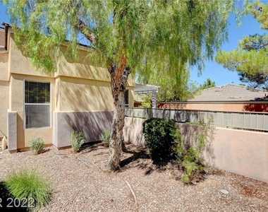 608 Blue Yucca Street - Photo Thumbnail 36