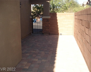 10729 Dobbs Avenue - Photo Thumbnail 19